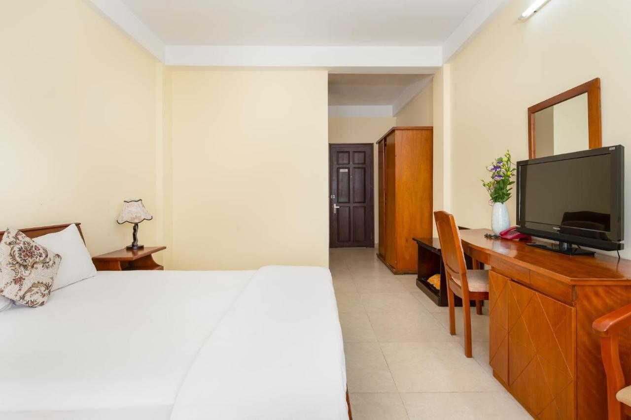 Thanh Lan Riverside Hotel ดานัง ภายนอก รูปภาพ