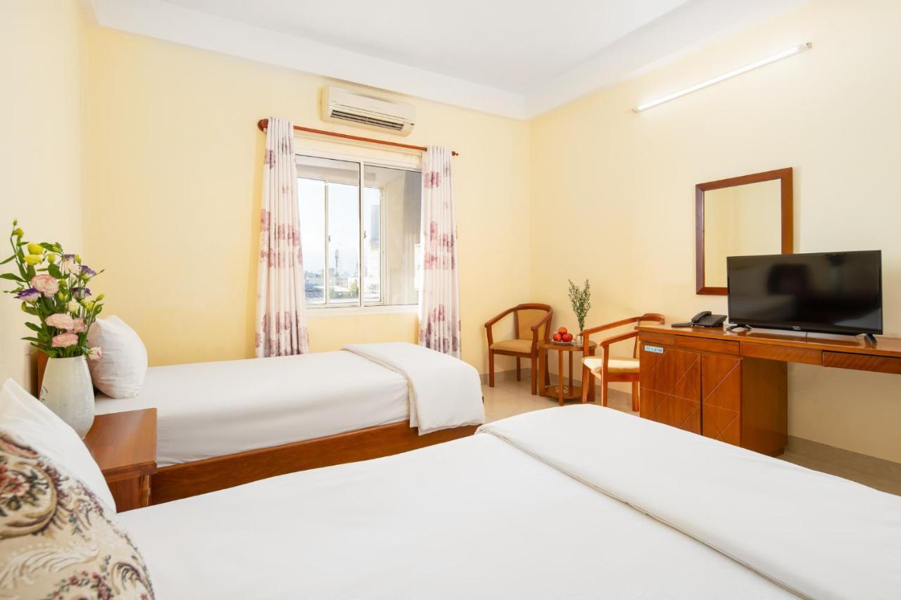 Thanh Lan Riverside Hotel ดานัง ภายนอก รูปภาพ